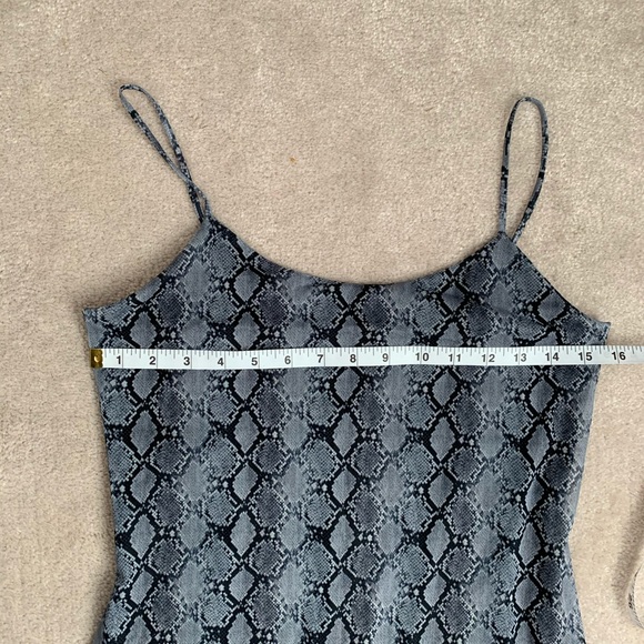 👗3/$50👗 Summer dress long with snake print - Picture 7 of 10